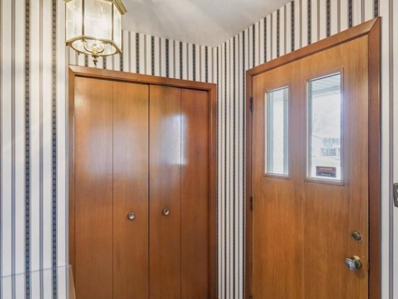 16155 Canterbury Drive, Strongsville, OH 44136 Photo 7