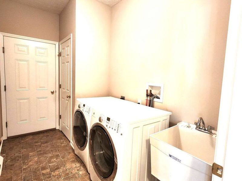 139 Richmond Court, Unit 46, Elyria, OH 44035 Photo 31