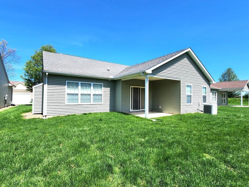 139 Richmond Court, Unit 46, Elyria, OH 44035 Photo 32