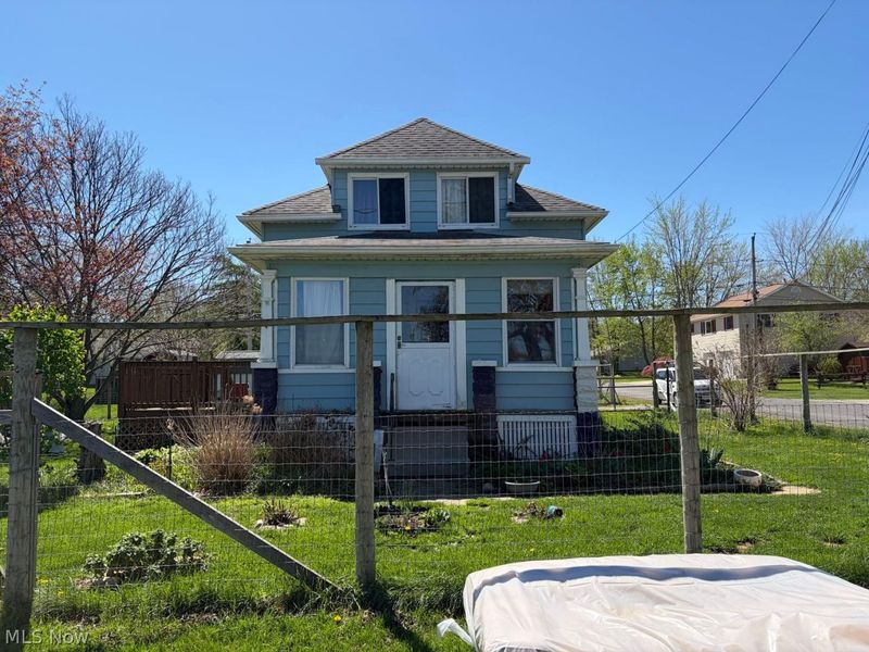 41589 Northwood Street, Elyria, OH 44035 Photo 2