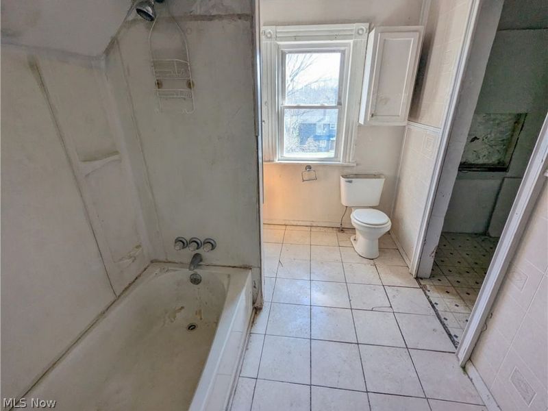 406 Hazlett Avenue NW, Canton, OH 44708 Photo 13