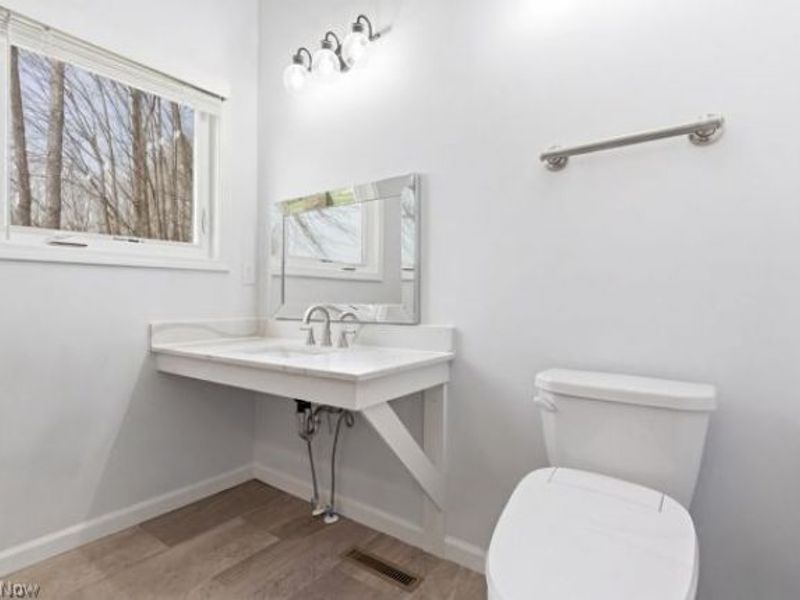 Garrettsville, OH 44231 Photo 18