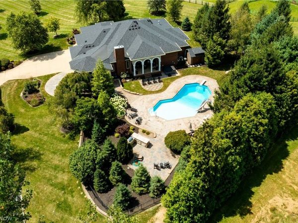 2205 Scheid Road , Huron, OH 44839