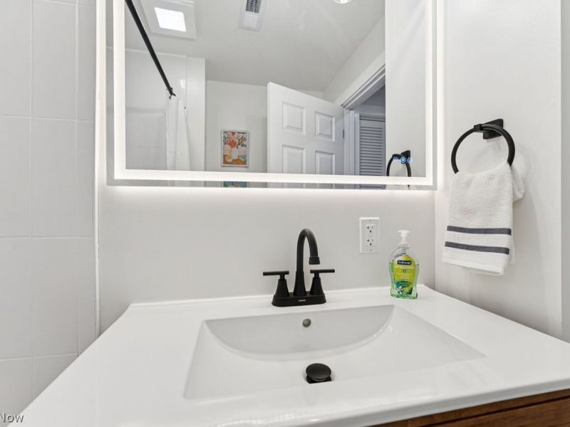 1233 State Street , Vermilion, OH 44089 Photo 12