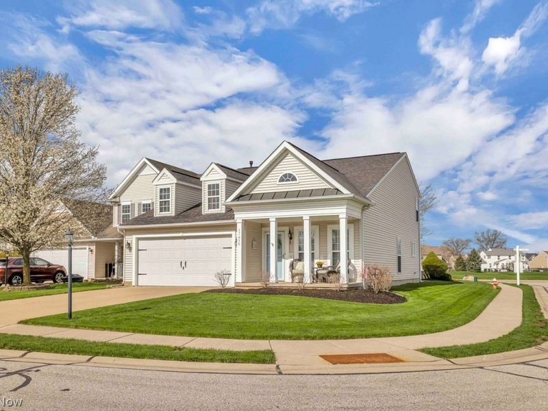 37050 Danforth Court , North Ridgeville, OH 44039 Photo 2