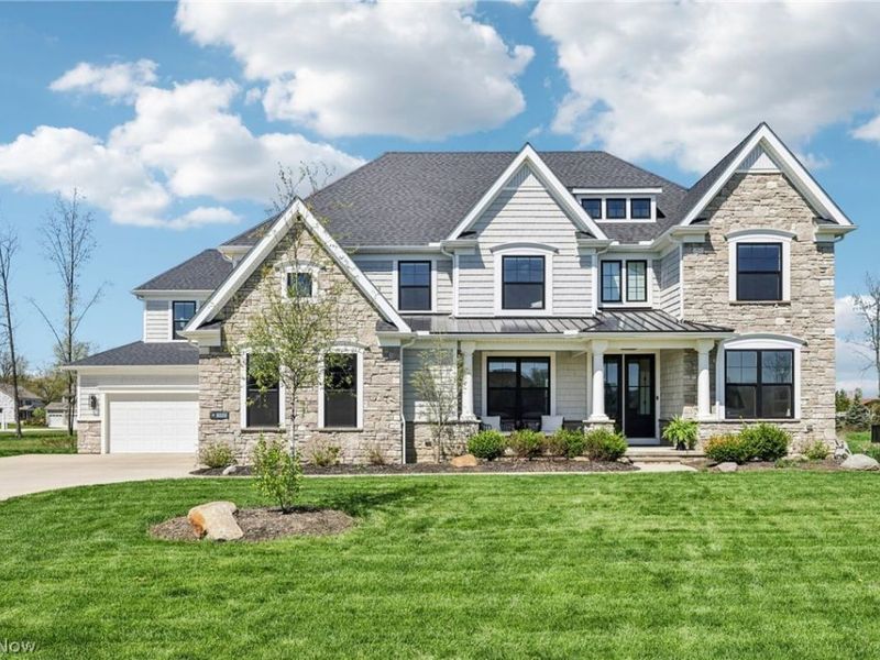 530 S Port Drive , Avon Lake, OH 44012 Photo 1