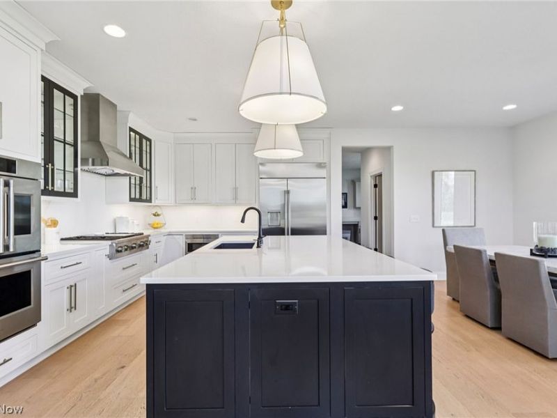 530 S Port Drive , Avon Lake, OH 44012 Photo 11