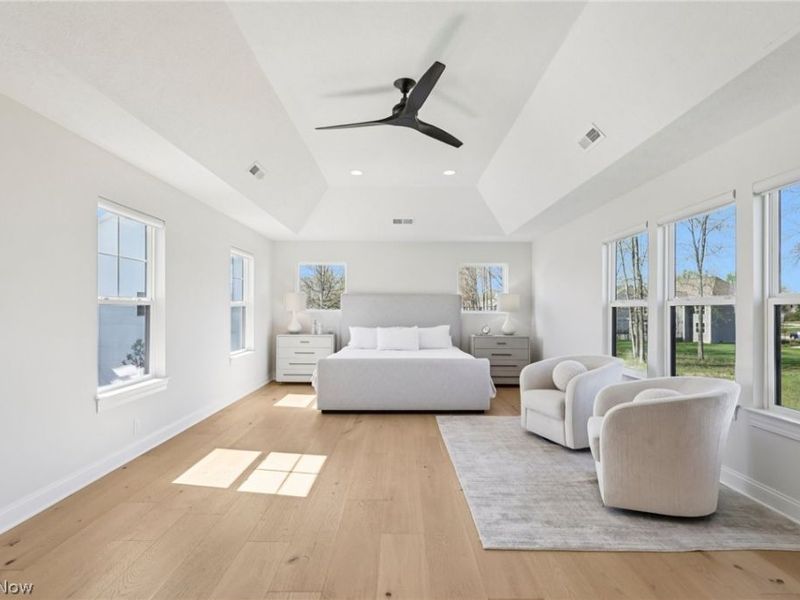 530 S Port Drive , Avon Lake, OH 44012 Photo 27