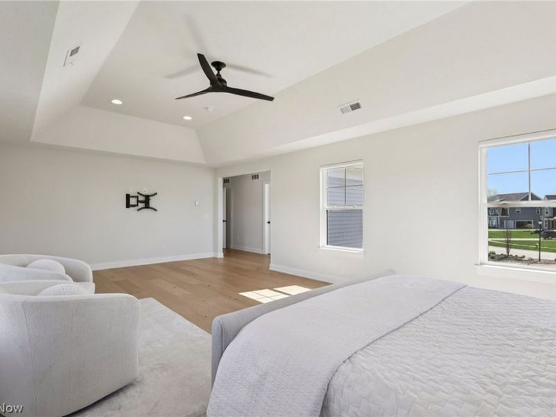 530 S Port Drive , Avon Lake, OH 44012 Photo 29