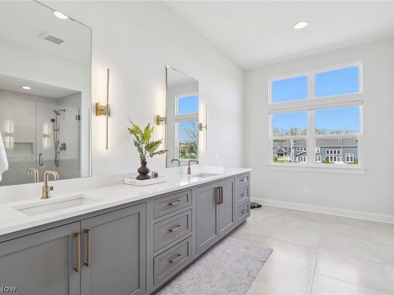 530 S Port Drive , Avon Lake, OH 44012 Photo 30