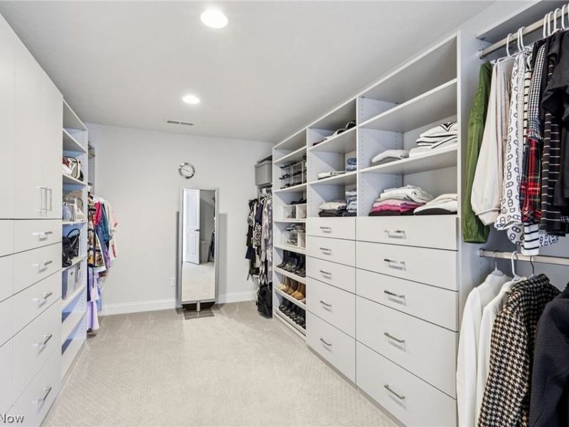 530 S Port Drive , Avon Lake, OH 44012 Photo 33