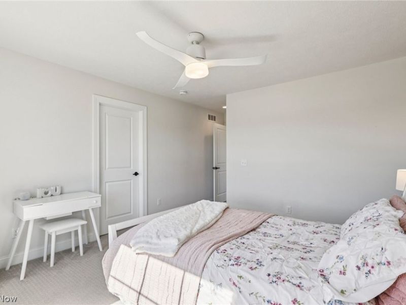 530 S Port Drive , Avon Lake, OH 44012 Photo 35