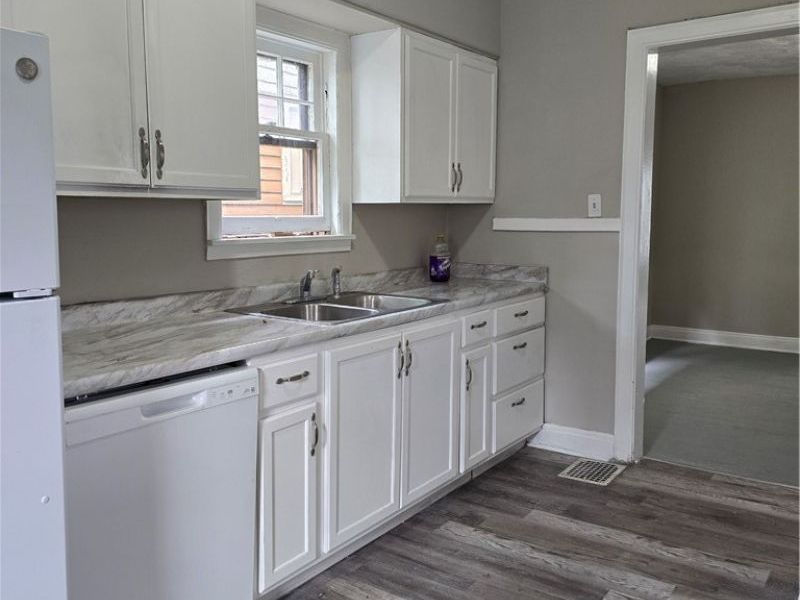 343 4th Street, Elyria, OH 44035 Photo 7