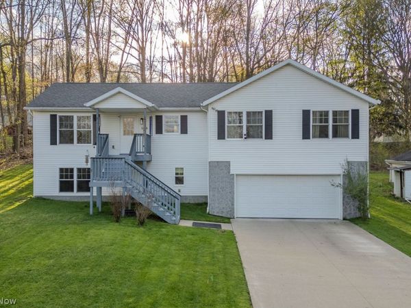 546 Elm Street , Ravenna, OH 44266