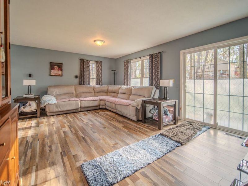 546 Elm Street, Ravenna, OH 44266 Photo 12