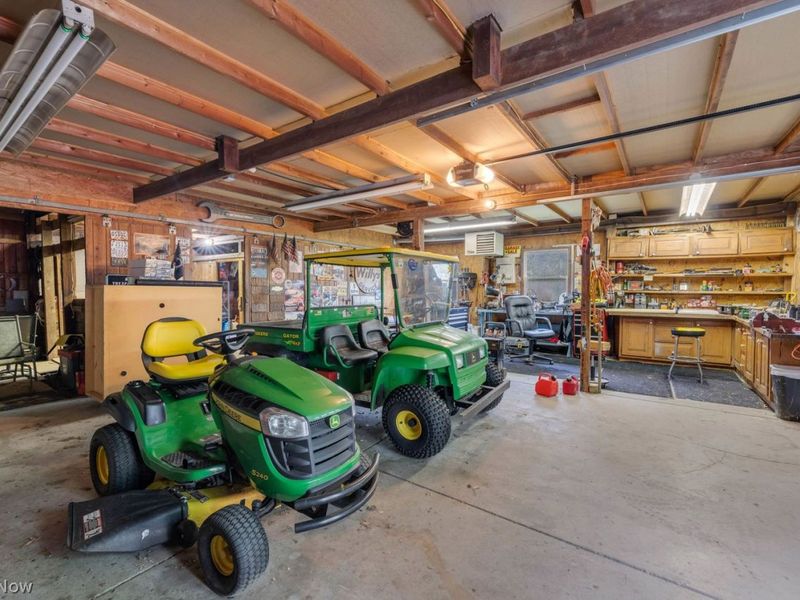 6925 Grafton Road, Valley City, OH 44280 Photo 35