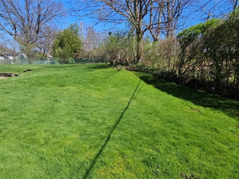 2157 Lyndway Road, Beachwood, OH 44122 Photo 3