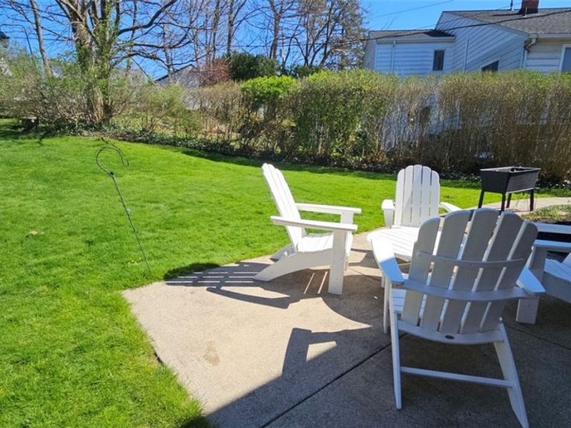 2157 Lyndway Road, Beachwood, OH 44122 Photo 4