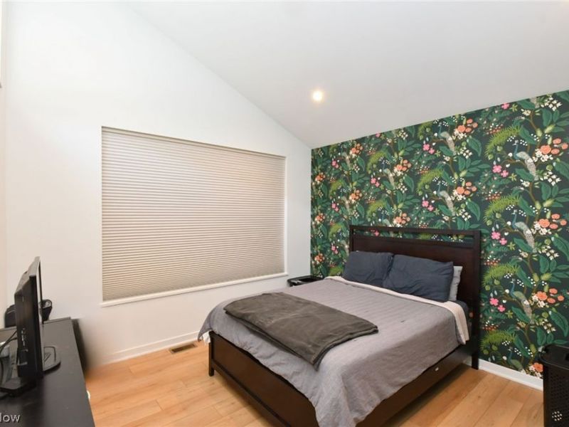 1898 E 123rd Street, Unit 102, Cleveland, OH 44106 Photo 8