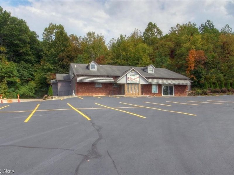 3404 New Castle Road, Lowellville, OH 44436 Photo 1