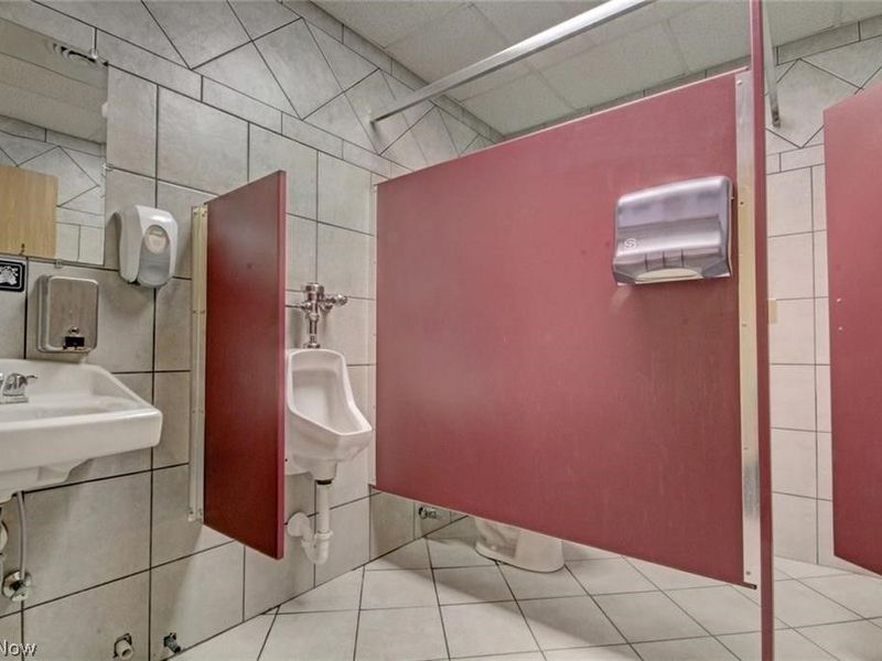 3404 New Castle Road, Lowellville, OH 44436 Photo 13