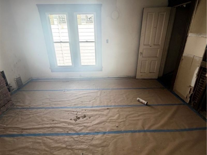 1919 Holmden Avenue , Cleveland, OH 44109 Photo 2