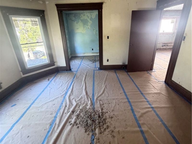 1919 Holmden Avenue , Cleveland, OH 44109 Photo 8