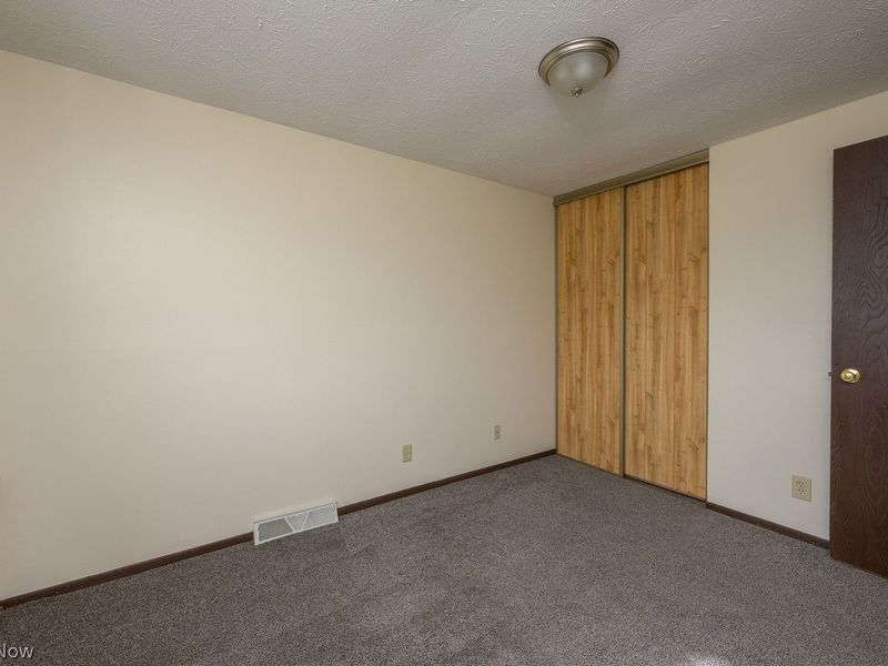 320 Harding Avenue NW, Massillon, OH 44646 Photo 12