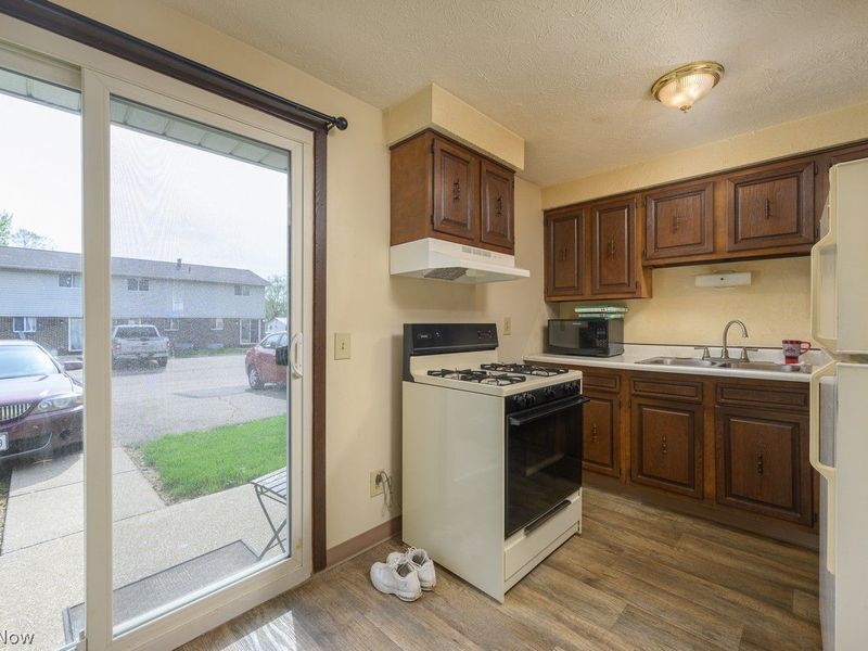 320 Harding Avenue NW, Massillon, OH 44646 Photo 8