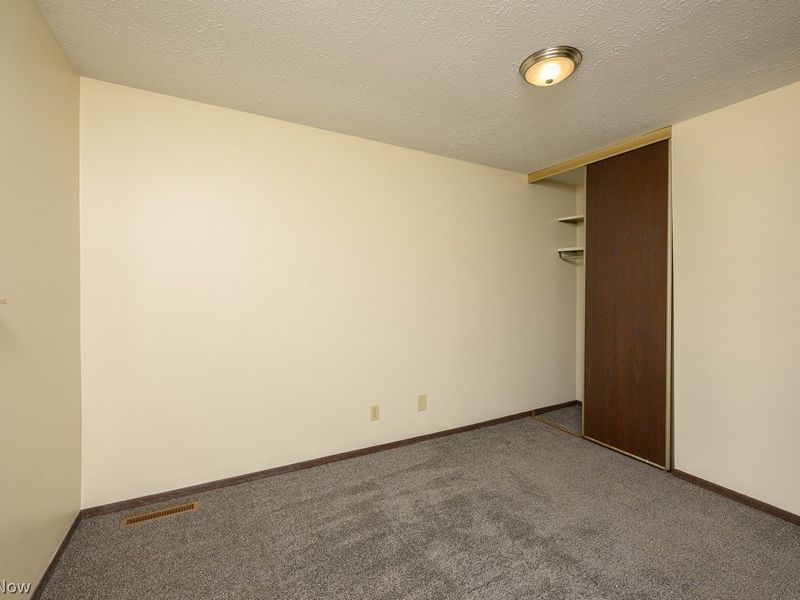 331 Locke Avenue NW, Massillon, OH 44646 Photo 7