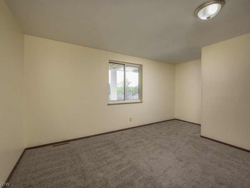 331 Locke Avenue NW, Massillon, OH 44646 Photo 8