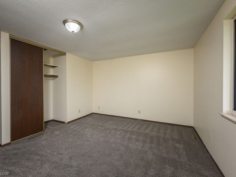 331 Locke Avenue NW, Massillon, OH 44646 Photo 9