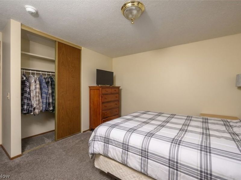 403 Noble Street W, East Canton, OH 44730 Photo 8