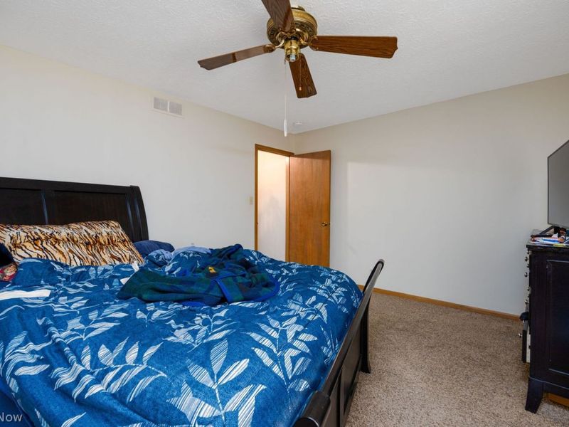 1655-1657 Tanglewood Drive, Akron, OH 44313 Photo 10