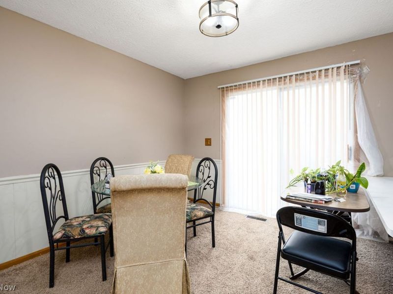 1655-1657 Tanglewood Drive, Akron, OH 44313 Photo 7