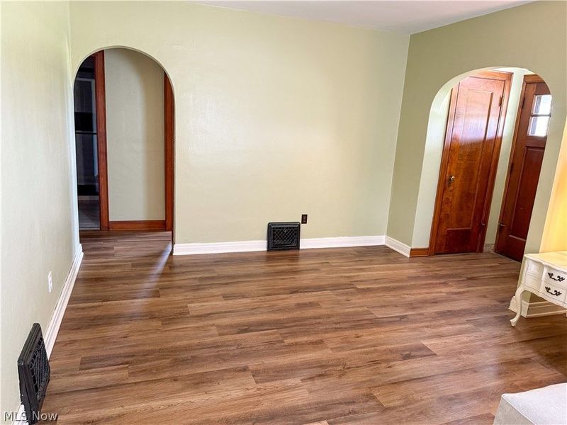 412 Alexander Avenue , Lorain, OH 44052 Photo 10