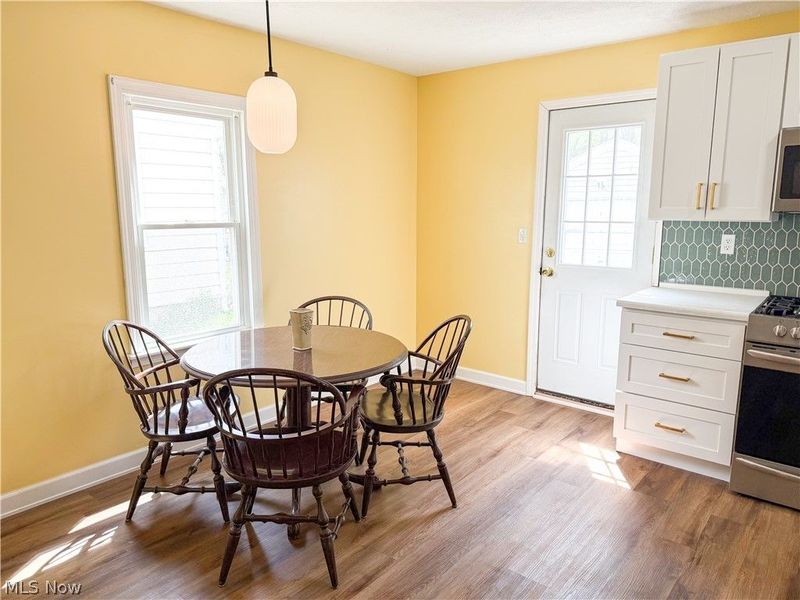 412 Alexander Avenue , Lorain, OH 44052 Photo 6