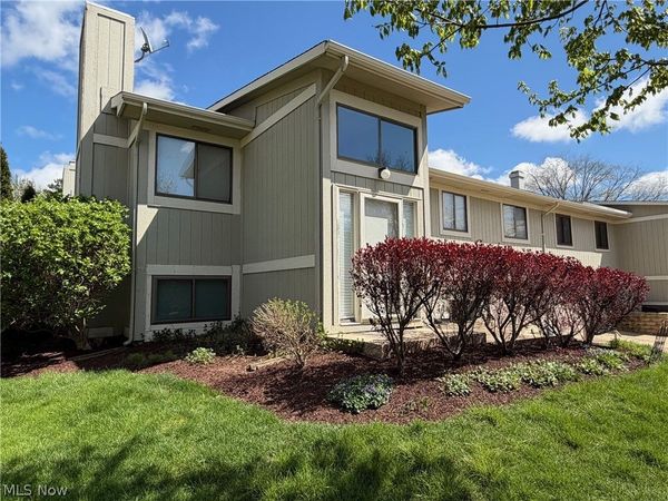 7177 N Churchill Place, Concord Twp, OH 44077