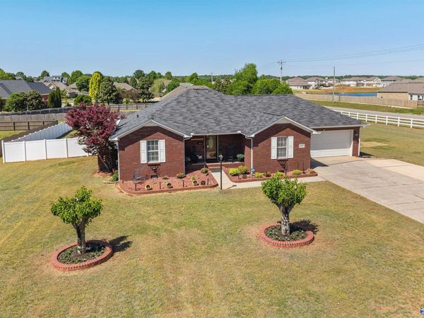 25977 Henry Clay Drive, Madison, AL 35756