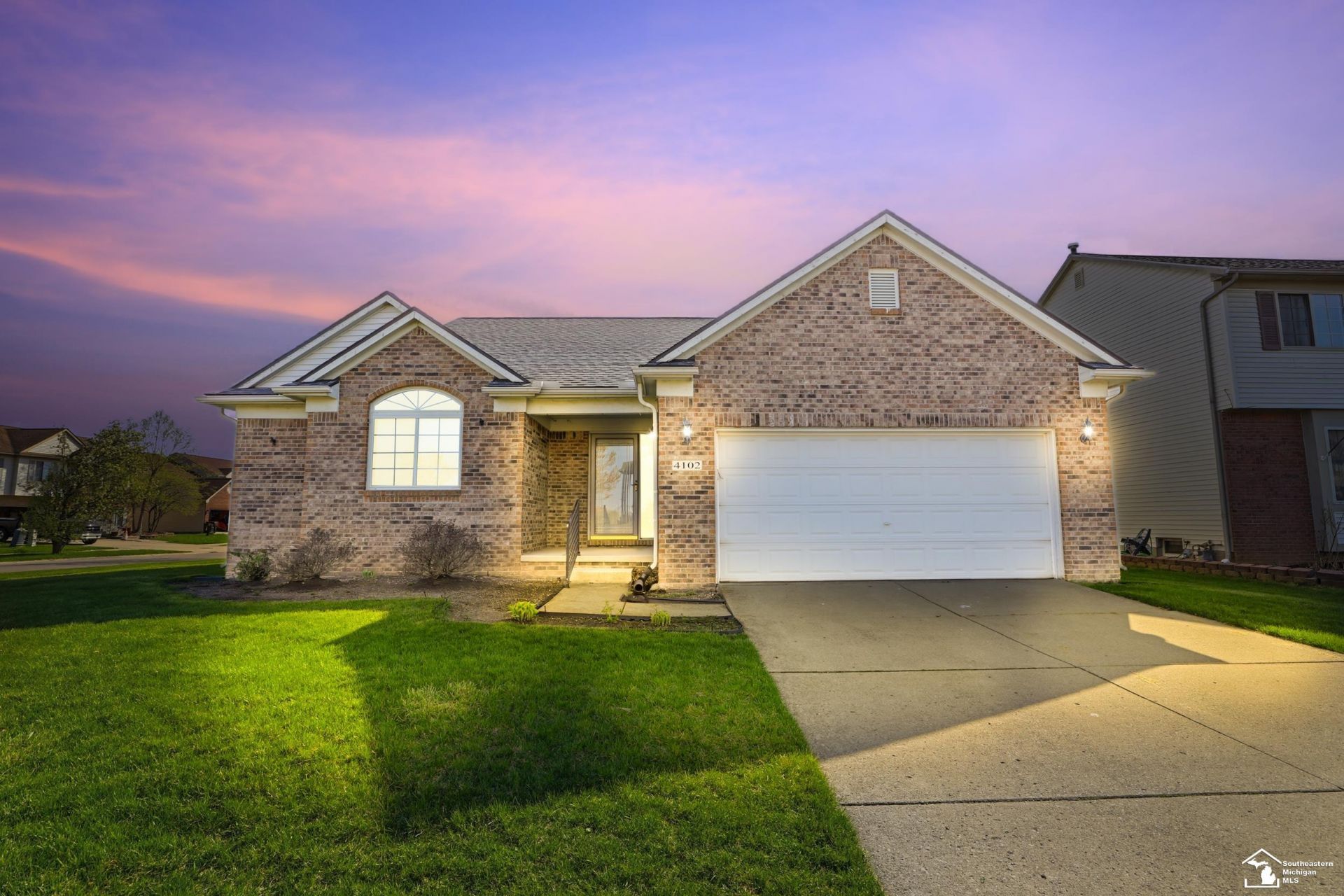 4102 Crooked Lane Lane, Newport, MI 48166 Main Photo