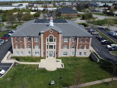 424 Lewis Hargett Circle, Lexington, KY 40503