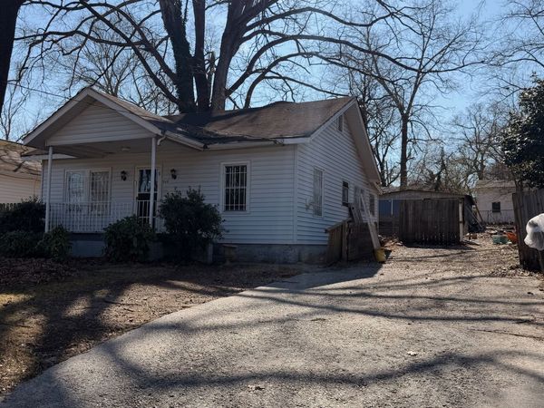 540 Lake Drive, Hapeville, GA 30354