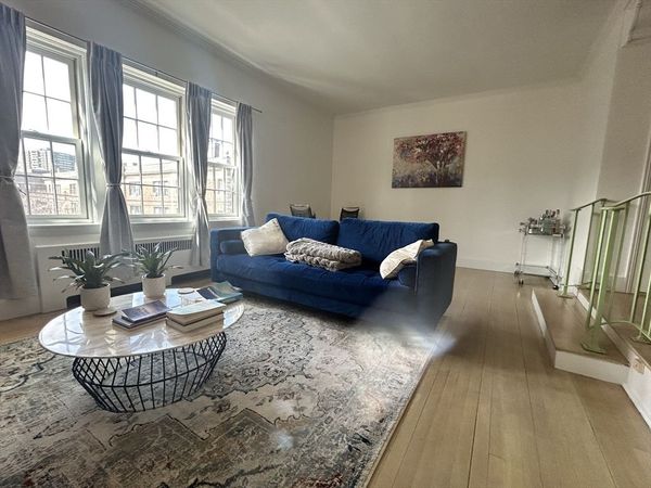 31 Park St, Unit 6, Brookline, MA 02446