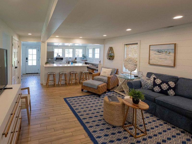 321 Harbor Lane, Kelleys Island, OH 43438 Photo 10