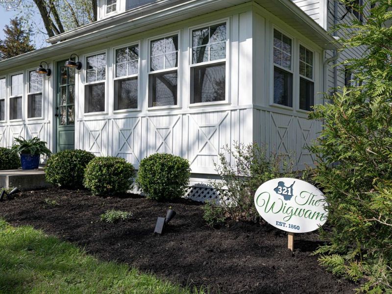 321 Harbor Lane, Kelleys Island, OH 43438 Photo 3