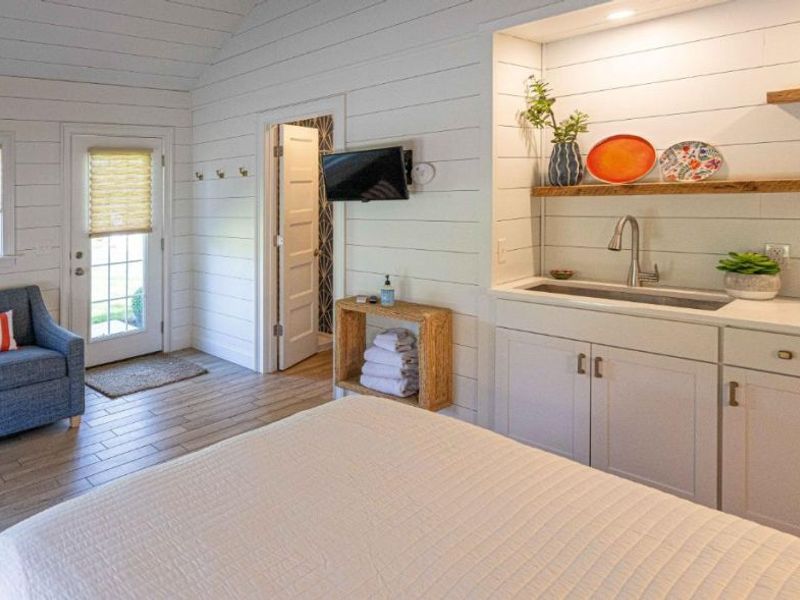 321 Harbor Lane, Kelleys Island, OH 43438 Photo 52