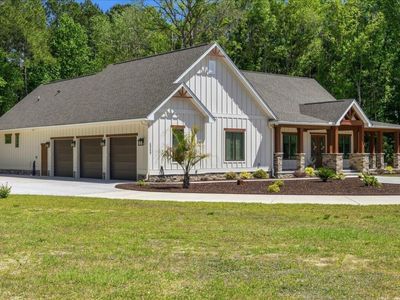 6589 N Highway 17, Awendaw, SC 29429