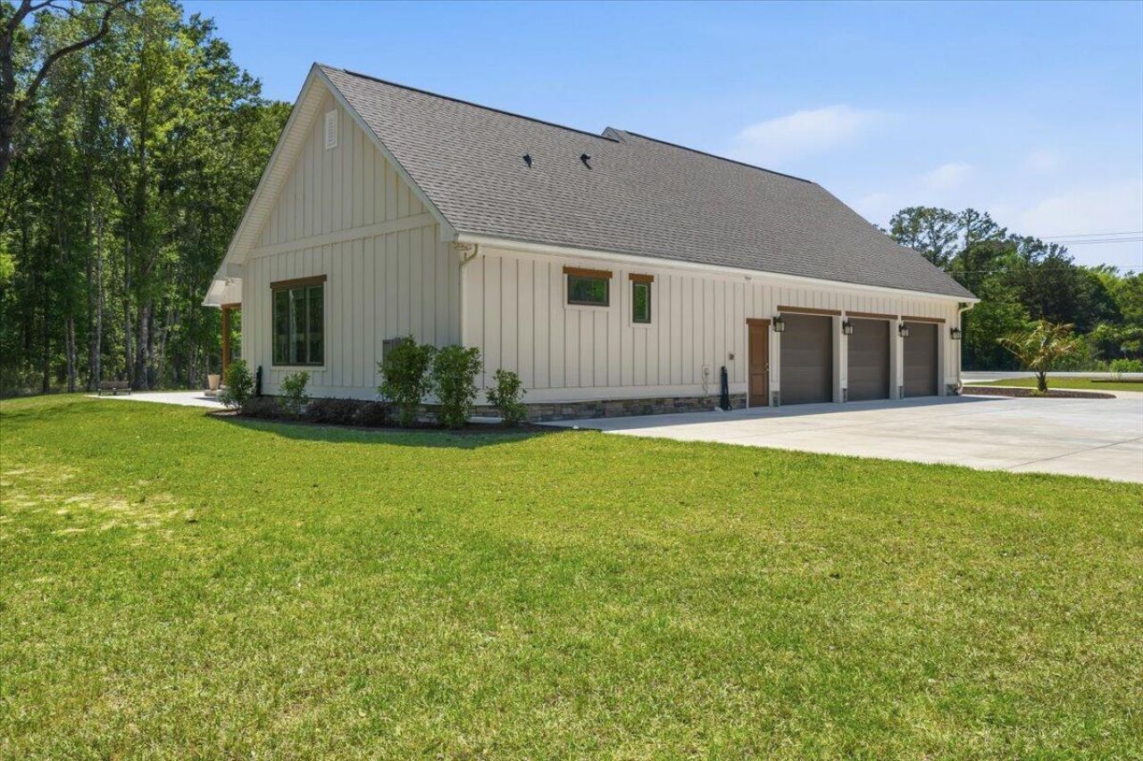 6589 N Highway 17 Photo 10