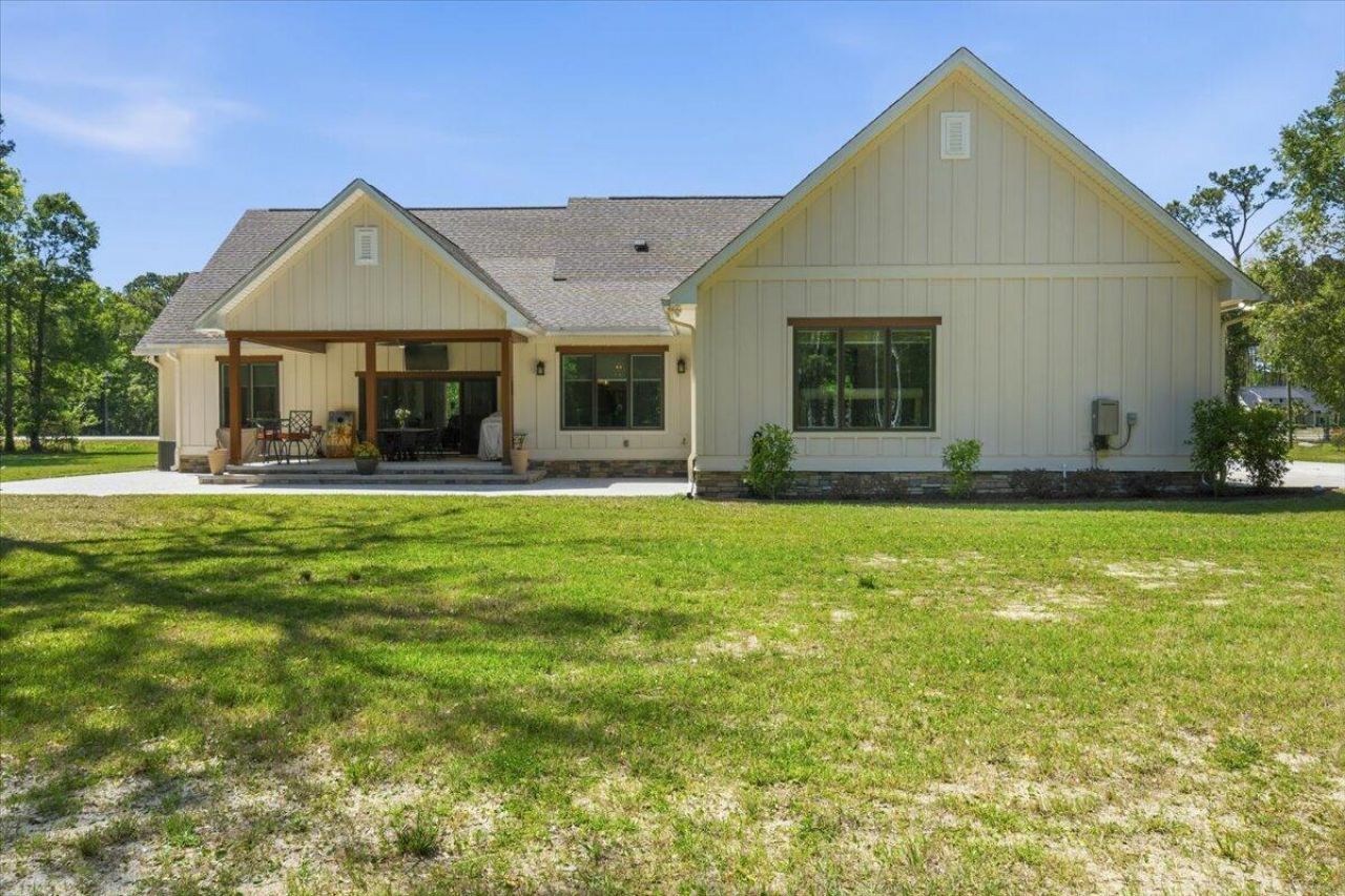 6589 N Highway 17 Photo 11