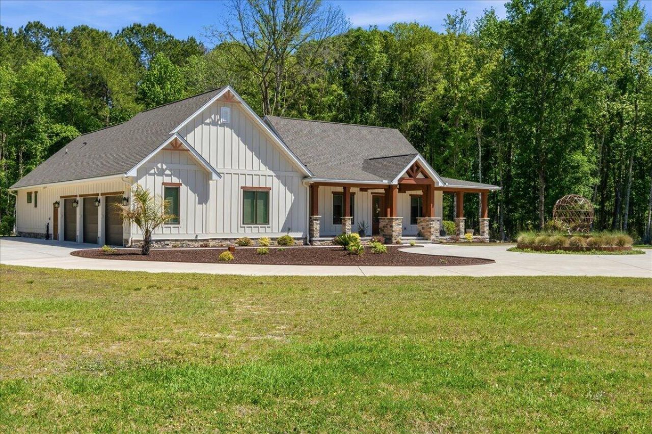 6589 N Highway 17 Photo 5